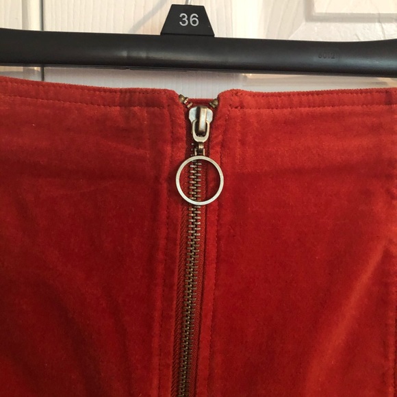 Forever 21 Dark Orange O-Ring Velvet Miniskirt - Picture 2 of 4